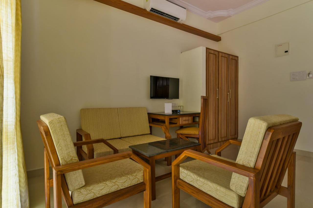 Sonikas Holiday Homes Candolim Eksteriør bilde